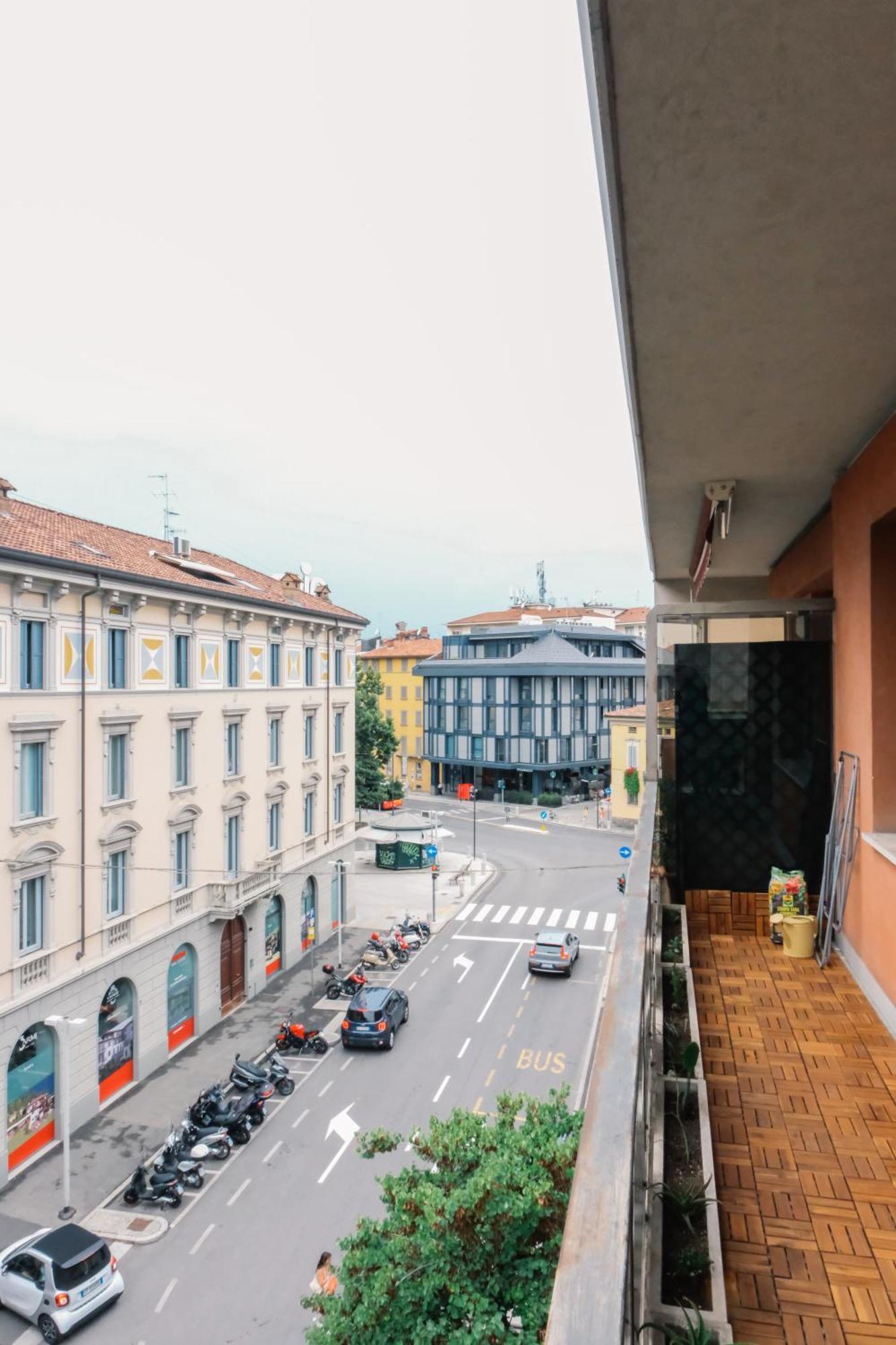 Flora Inn, Paglia 2 - Nel Cuore Del Centro Citta Bergamo Eksteriør bilde